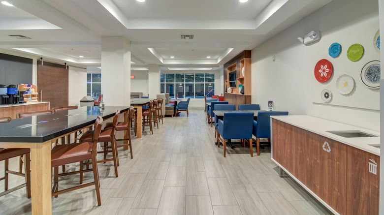 <b>Holiday Inn Express & Suites Foley Restaurant</b>. Images powered by <a href="https://www.leonardoworldwide.com/" title="Leonardo Worldwide" target="_blank">Leonardo</a>.