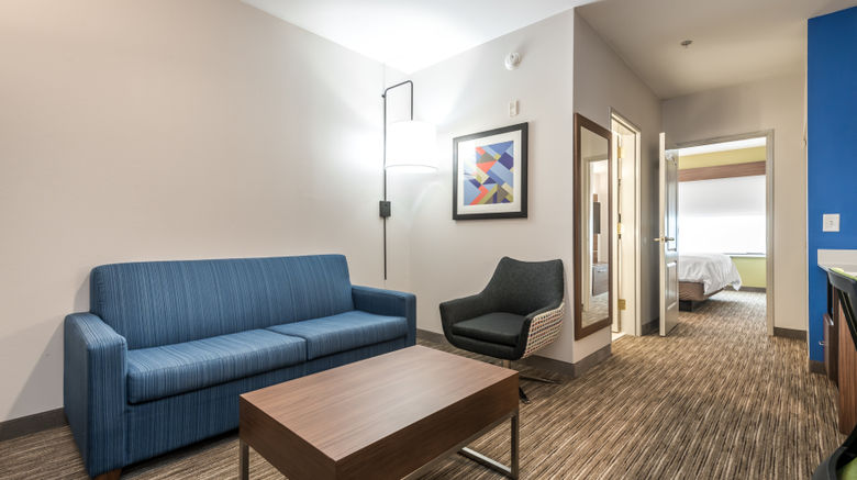 <b>Holiday Inn Express & Suites LaGrange Suite</b>. Images powered by <a href="https://www.leonardoworldwide.com/" title="Leonardo Worldwide" target="_blank">Leonardo</a>.