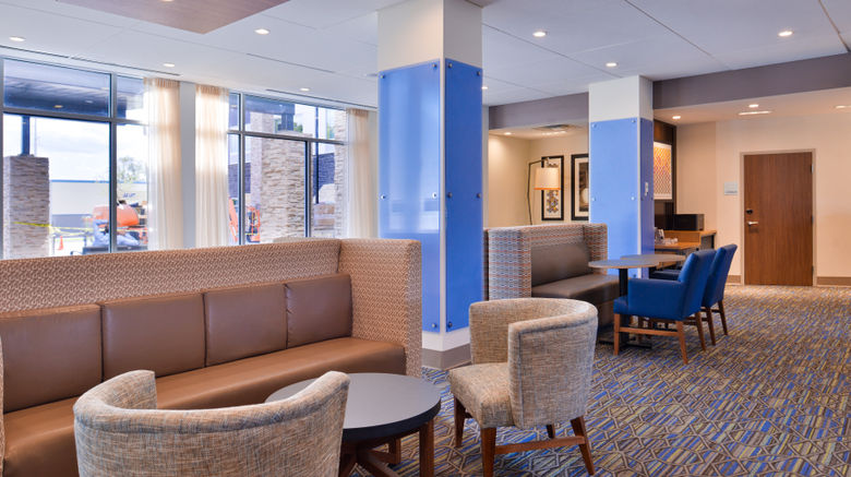 <b>Holiday Inn Express/Stes Mall of America Lobby</b>. Images powered by <a href="https://www.leonardoworldwide.com/" title="Leonardo Worldwide" target="_blank">Leonardo</a>.