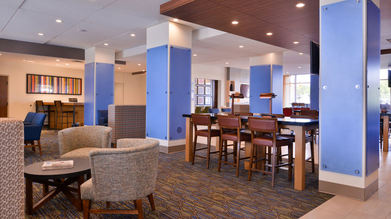 <b>Holiday Inn Express/Stes Mall of America Lobby</b>. Images powered by <a href="https://www.leonardoworldwide.com/" title="Leonardo Worldwide" target="_blank">Leonardo</a>.