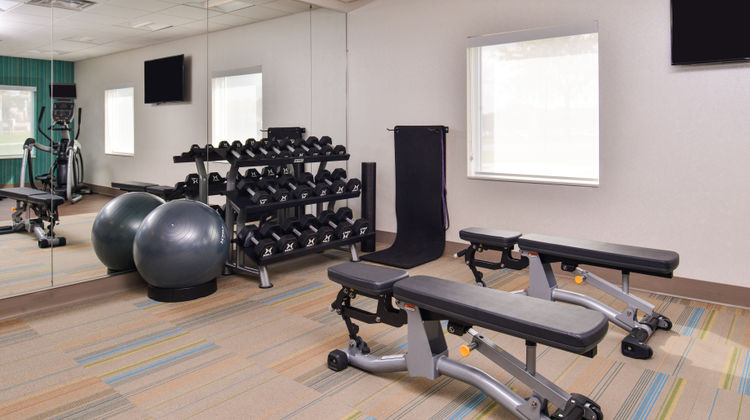 Holiday Inn Express/Stes Mall of America Health Club