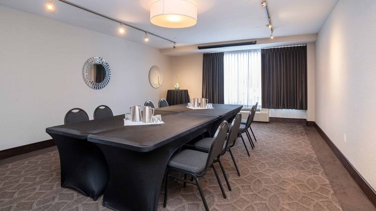 Sandman Hotel & Stes Calgary South Meeting