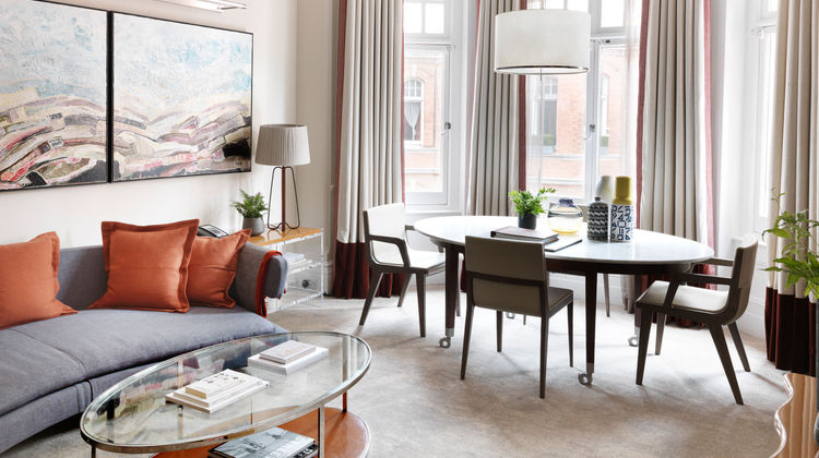 The Athenaeum Hotel & Residences Room