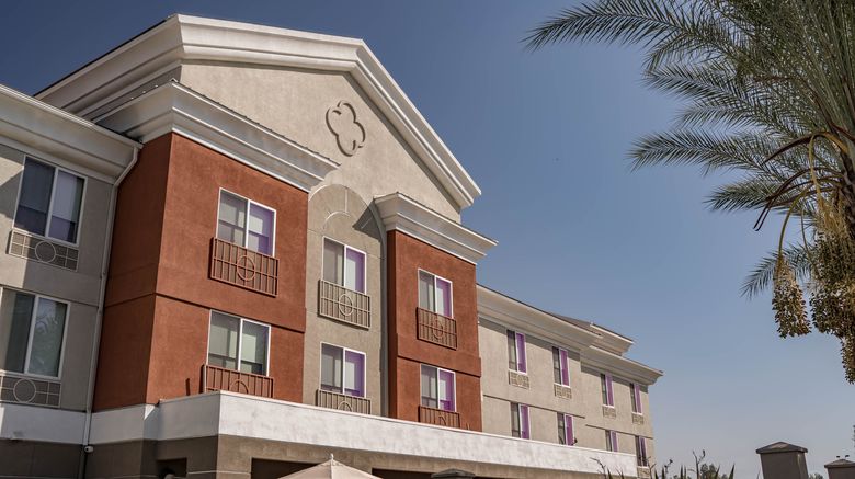 <b>Holiday Inn Express Hotel & Suites Exterior</b>. Images powered by <a href="https://www.leonardoworldwide.com/" title="Leonardo Worldwide" target="_blank">Leonardo</a>.