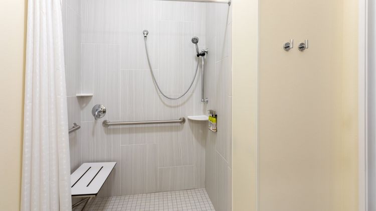 Candlewood Suites Rochester Mayo Clinic Room