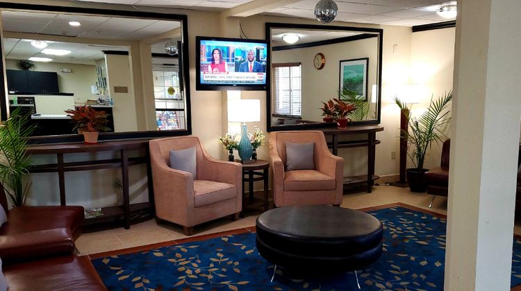 Candlewood Suites Medical Center Lobby