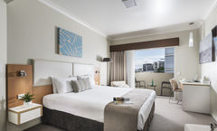 Grand Hotel and Apartments Townsville