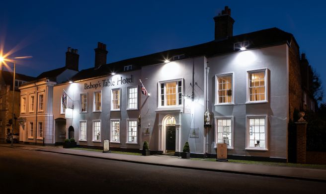 Bishop's Table Hotel Exterior