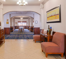 Holiday Inn Express Hotel & Suites Lobby