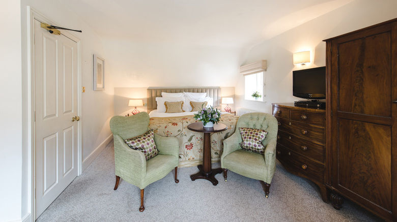 <b>Lords of the Manor Hotel Room</b>. Images powered by <a href="https://www.leonardoworldwide.com/" title="Leonardo Worldwide" target="_blank">Leonardo</a>.