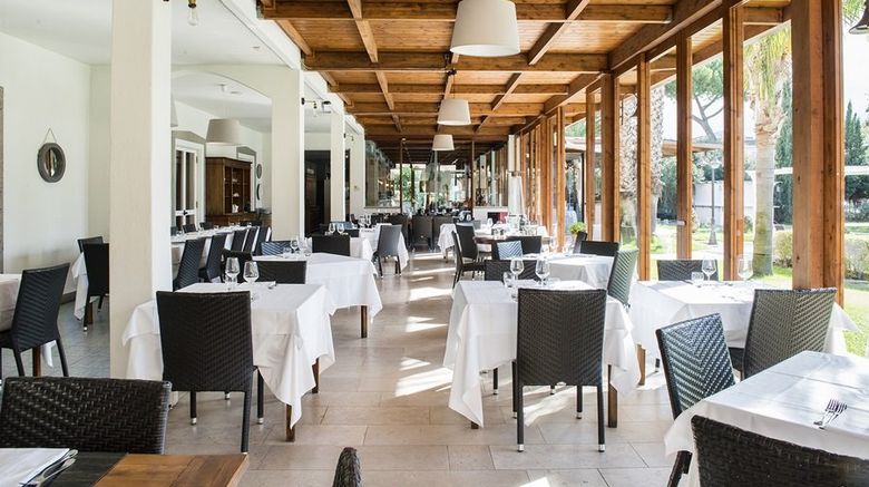 <b>Isola Sacra Rome Airport Hotel Restaurant</b>. Images powered by <a href="https://www.leonardoworldwide.com/" title="Leonardo Worldwide" target="_blank">Leonardo</a>.