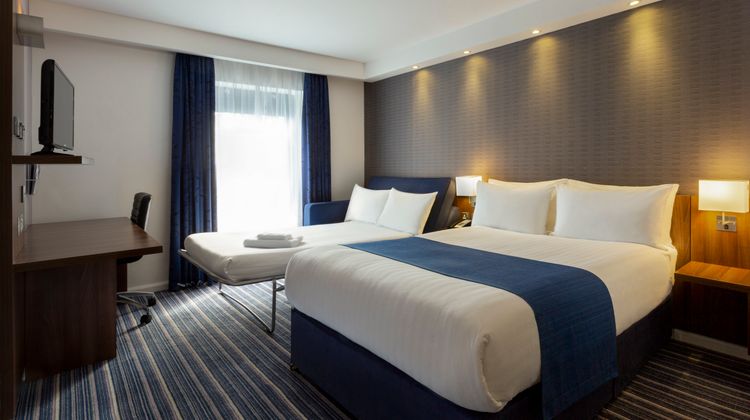 Holiday Inn Express Dunstable Room