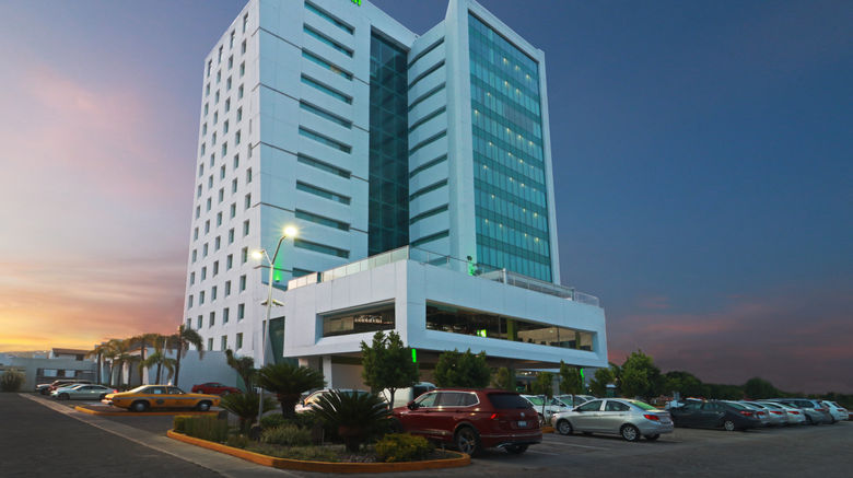Holiday Inn Queretaro Zona Krystal Exterior. Images powered by <a href=https://www.travelweekly-asia.com/Hotels/Queretaro-Mexico/