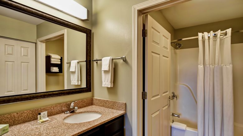 <b>Staybridge Suites Room</b>. Images powered by <a href="https://www.leonardoworldwide.com/" title="Leonardo Worldwide" target="_blank">Leonardo</a>.