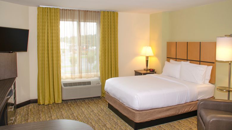<b>Candlewood Suites York Room</b>. Images powered by <a href="https://www.leonardoworldwide.com/" title="Leonardo Worldwide" target="_blank">Leonardo</a>.