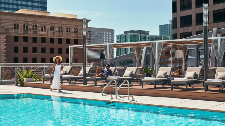InterContinental Los Angeles Downtown Pool