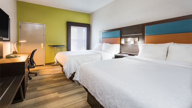 Holiday Inn Express Room