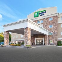 Holiday Inn Express & Suites Carmel Nort