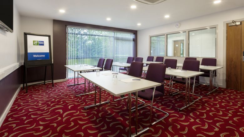 <b>Holiday Inn Express Dunstable Meeting</b>. Images powered by <a href="https://www.leonardoworldwide.com/" title="Leonardo Worldwide" target="_blank">Leonardo</a>.