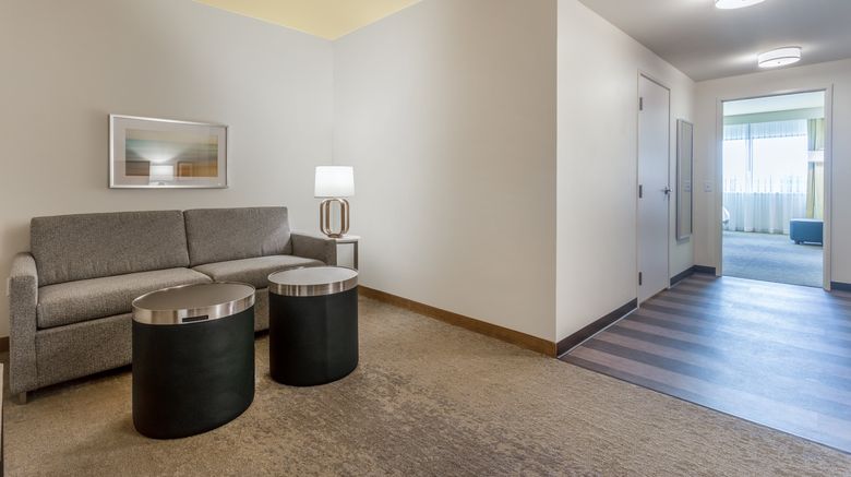 <b>Holiday Inn & Suites-Waterloo Event Ctr Suite</b>. Images powered by <a href="https://www.leonardoworldwide.com/" title="Leonardo Worldwide" target="_blank">Leonardo</a>.