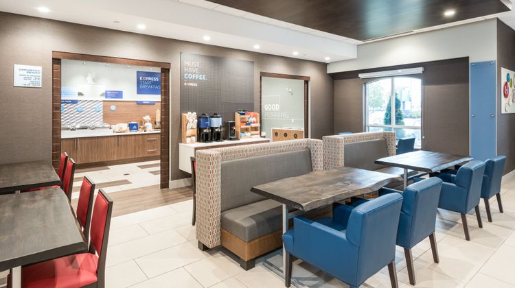 Holiday Inn Express & Suites Milton Restaurant