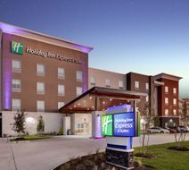 Holiday Inn Express & Suites Plano Exterior