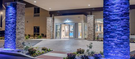 Holiday Inn Express & Stes Elkhart North Exterior