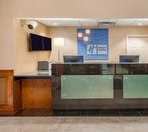 Holiday Inn Express & Suites Canton Lobby