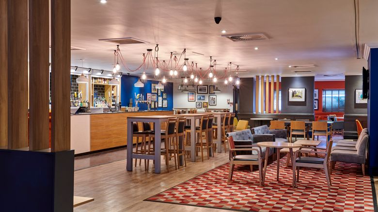 <b>Holiday Inn Leeds Garforth Restaurant</b>. Images powered by <a href="https://www.leonardoworldwide.com/" title="Leonardo Worldwide" target="_blank">Leonardo</a>.