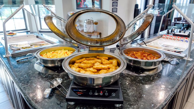 <b>Staybridge Suites Houston-Clear Lake Restaurant</b>. Images powered by <a href="https://www.leonardoworldwide.com/" title="Leonardo Worldwide" target="_blank">Leonardo</a>.