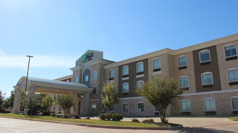<b>Holiday Inn Express Hotel & Suites Exterior</b>. Images powered by <a href="https://www.leonardoworldwide.com/" title="Leonardo Worldwide" target="_blank">Leonardo</a>.