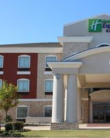 Holiday Inn Express Hotel & Suites