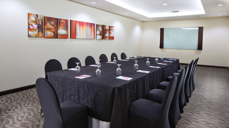 The Heritage Hotel Manila Meeting