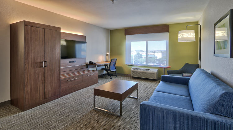 Holiday Inn Express Albuquerque Old Town Room