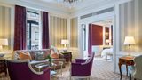 5th and 55th Residence Club Room