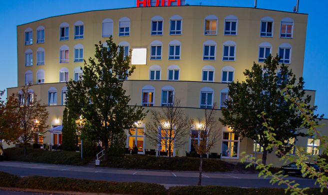 Hotel Belmondo Leipzig Airport Exterior