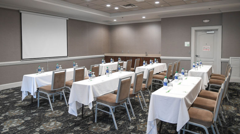 <b>Holiday Inn Hotel & Conference Center Ballroom</b>. Images powered by <a href="https://www.leonardoworldwide.com/" title="Leonardo Worldwide" target="_blank">Leonardo</a>.