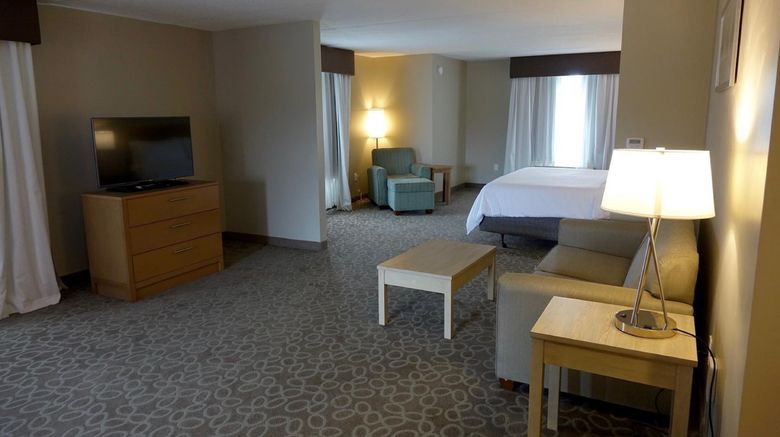 <b>Holiday Inn Express & Suites Oshawa Suite</b>. Images powered by <a href="https://www.leonardoworldwide.com/" title="Leonardo Worldwide" target="_blank">Leonardo</a>.
