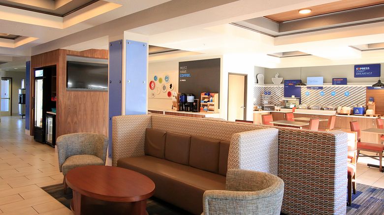 <b>Holiday Inn Express & Suites Ashland Lobby</b>. Images powered by <a href="https://www.leonardoworldwide.com/" title="Leonardo Worldwide" target="_blank">Leonardo</a>.