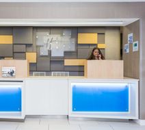 Holiday Inn Express Lobby