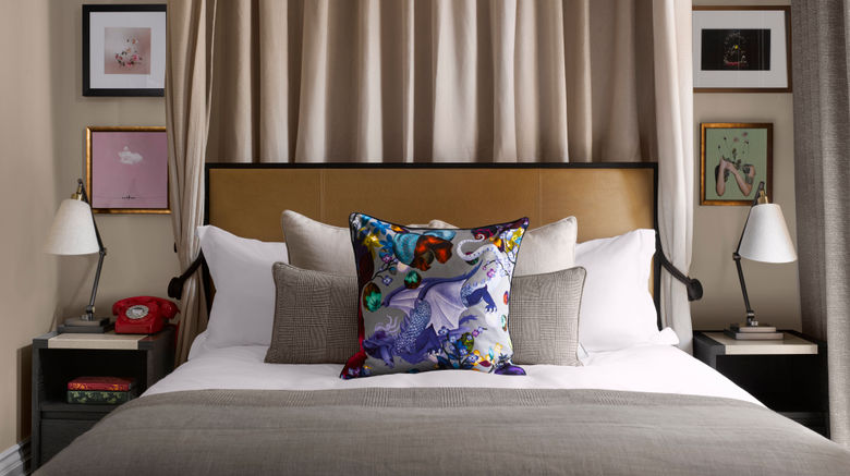 <b>Kimpton Fitzroy London Room</b>. Images powered by <a href=https://www.travelagewest.com/Hotels/London/