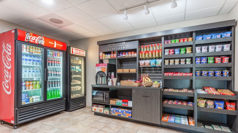 <b>Candlewood Suites Chicago Restaurant</b>. Images powered by <a href="https://www.leonardoworldwide.com/" title="Leonardo Worldwide" target="_blank">Leonardo</a>.