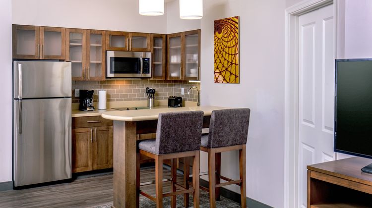 Staybridge Suites Charlottesville Arpt Room
