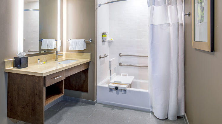 Staybridge Suites Charlottesville Arpt Room