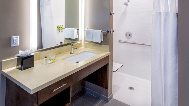 Staybridge Suites Charlottesville Arpt Room