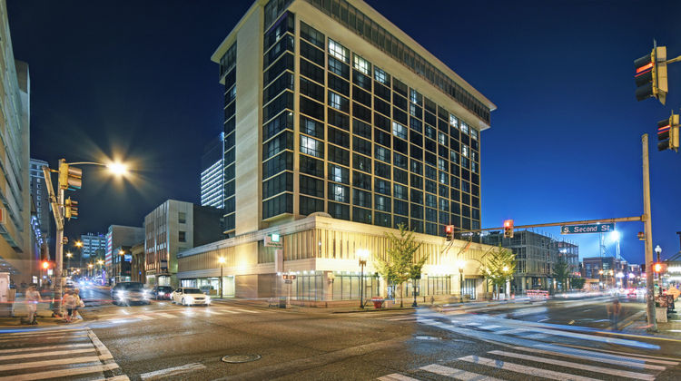 Holiday Inn Memphis Downtown Beale St Exterior