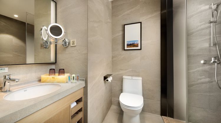 Holiday Inn Batang Room