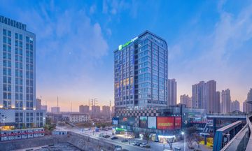 Holiday Inn Express Nanchang W Station