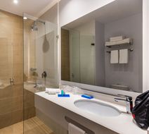 Holiday Inn Express Cartagena Manga Room