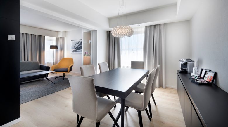 <b>Crowne Plaza Dusseldorf-Neuss Room</b>. Images powered by <a href="https://www.leonardoworldwide.com/" title="Leonardo Worldwide" target="_blank">Leonardo</a>.